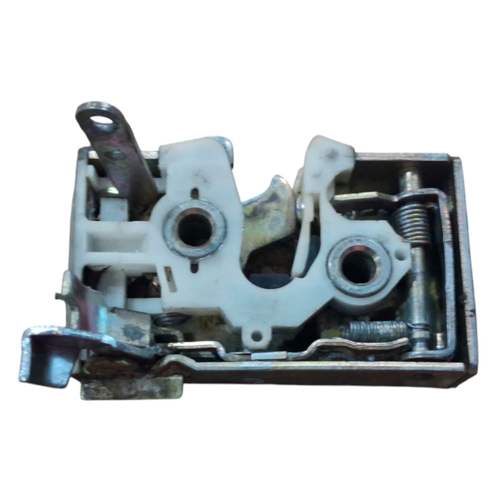 Fechadura Porta Dianteira Direita Santana 91 96 99 2000 2006 4