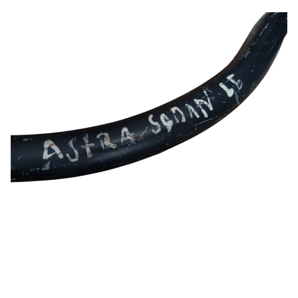Braço Tampa Traseira Esquerdo Gm Astra Sedan 2003 2004 2011 4