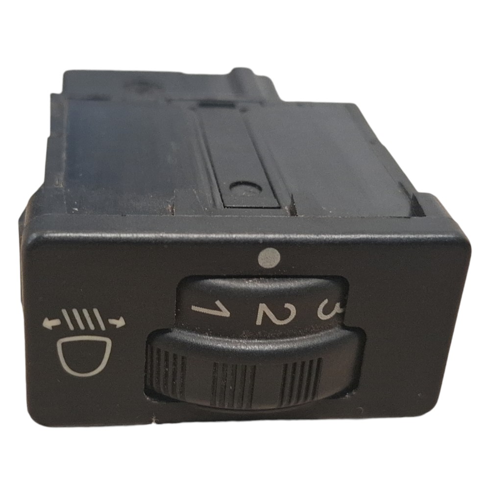 Botão Regulagem Altura Farol Xsara Picasso 2001 2002 A 2010 4