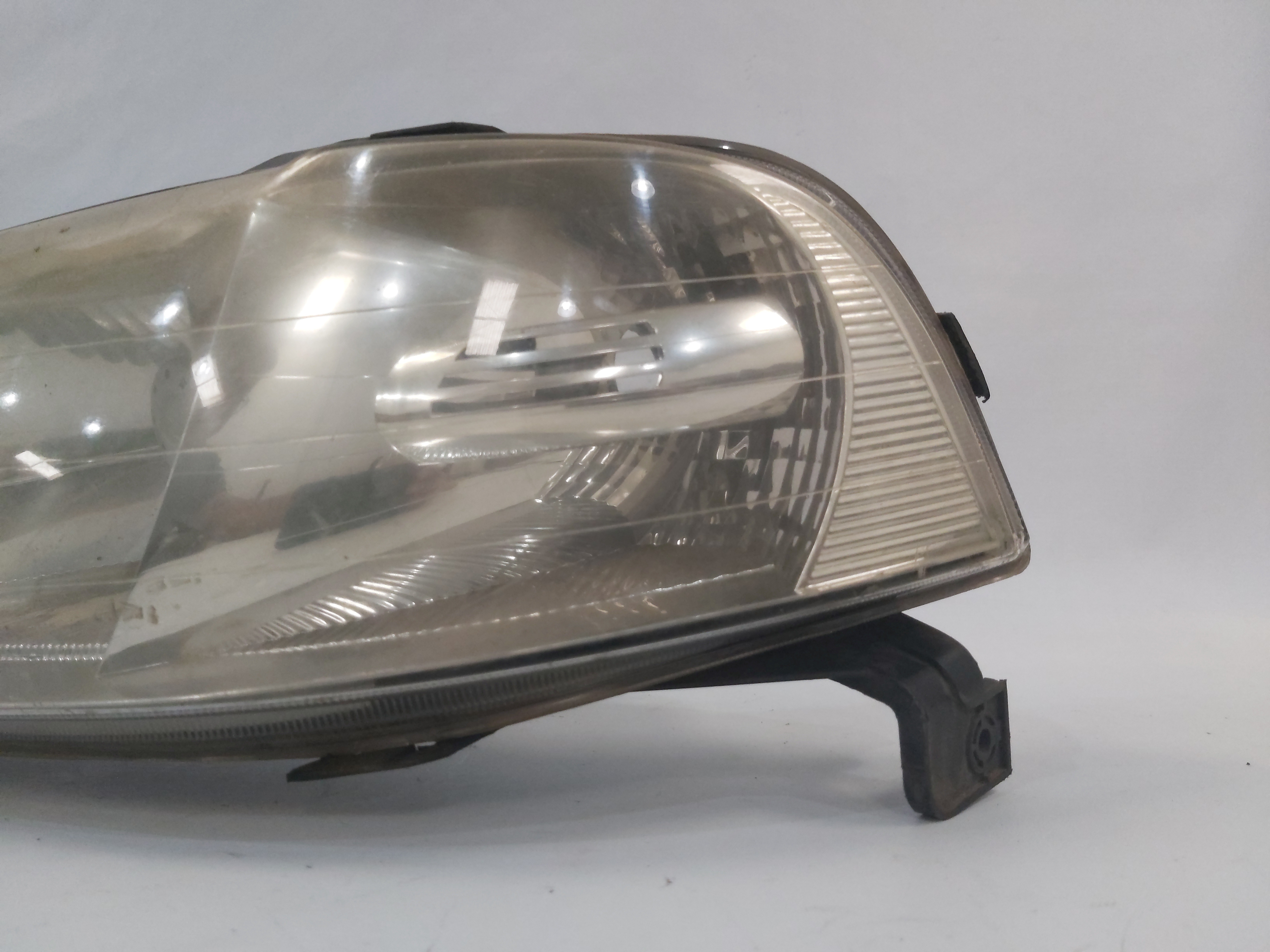 Farol Esquerdo Volkswagen Gol Parati G3 1999 A 2005 Esquerdo 3