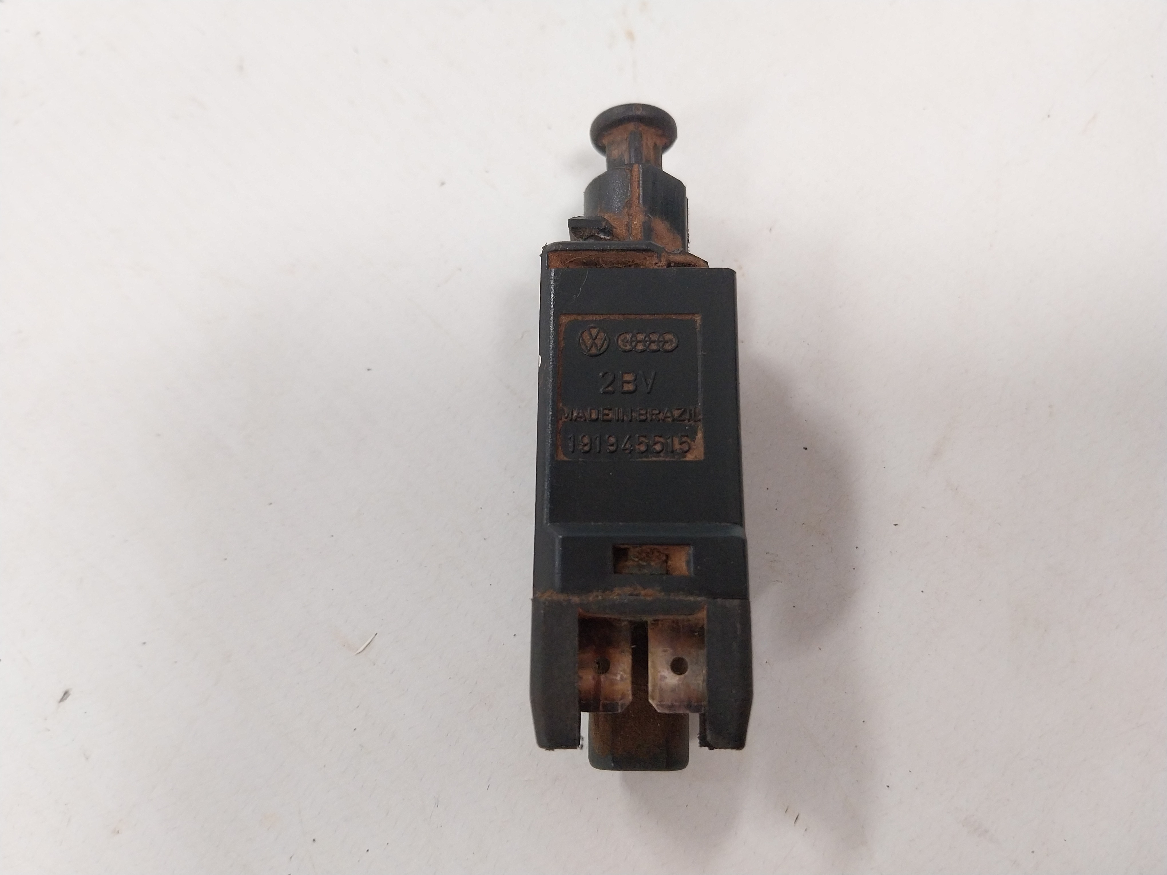 Interruptor Pedal Freio Versailles 92 A 96 Parati Saveiro G2
