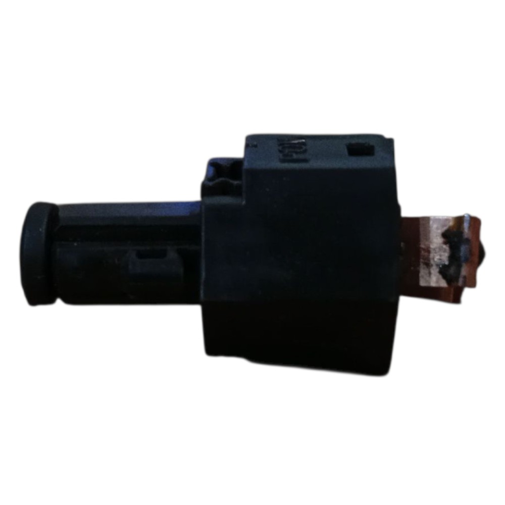 Interruptor Pedal Luz Freio Vectra 97 98 99 2000 2002 2005 5