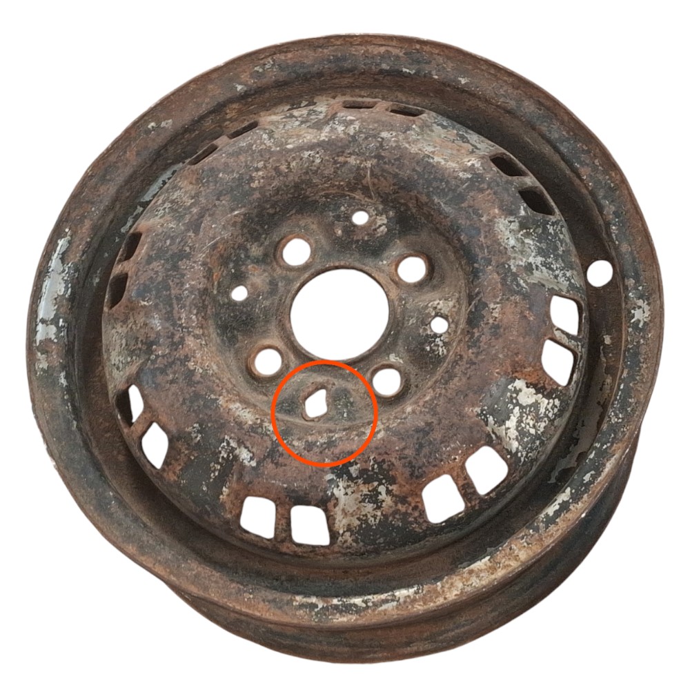 Roda Ferro Aro 13 Vw Gol Quadrado Voyage Saveiro 3056010251 2