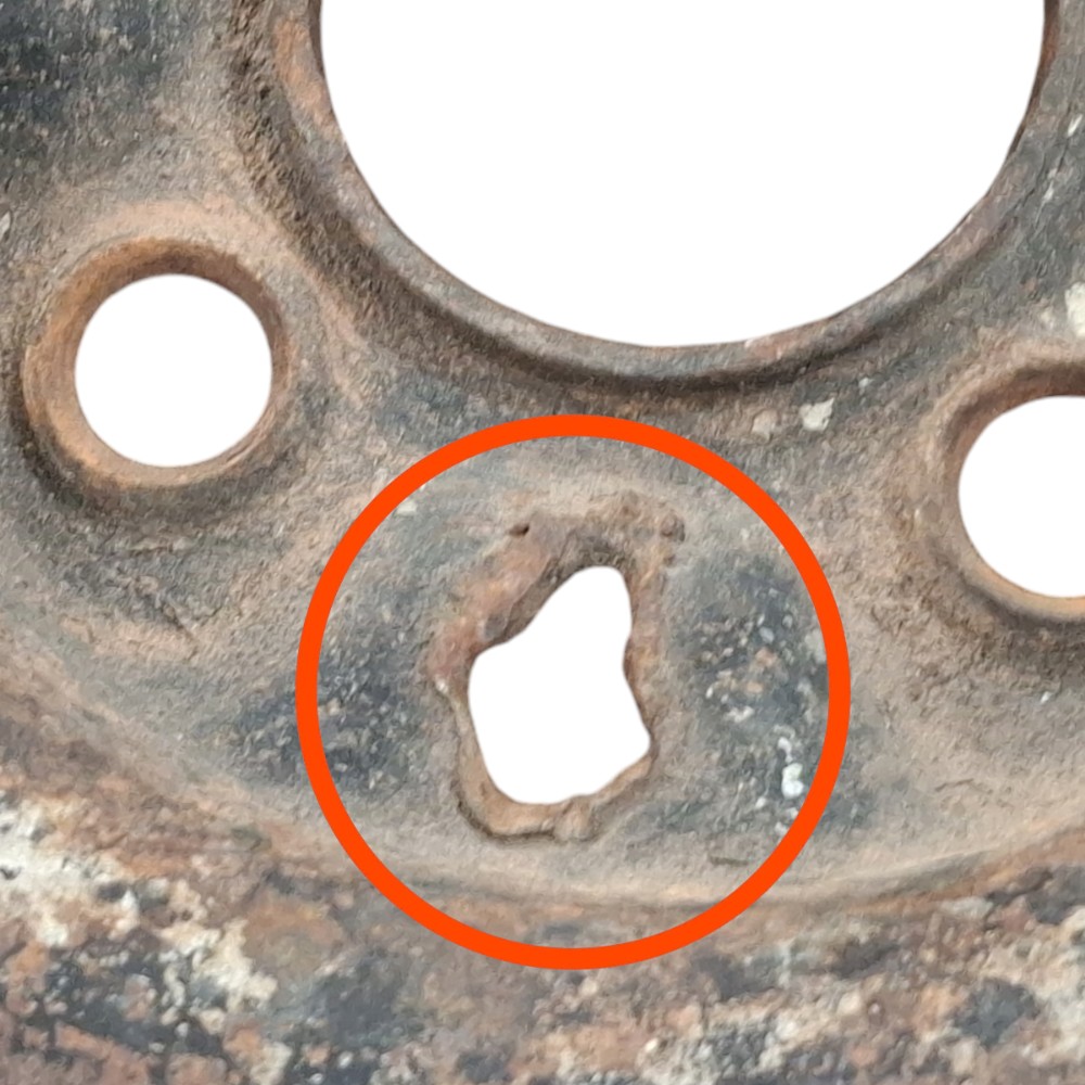 Roda Ferro Aro 13 Vw Gol Quadrado Voyage Saveiro 3056010251 3