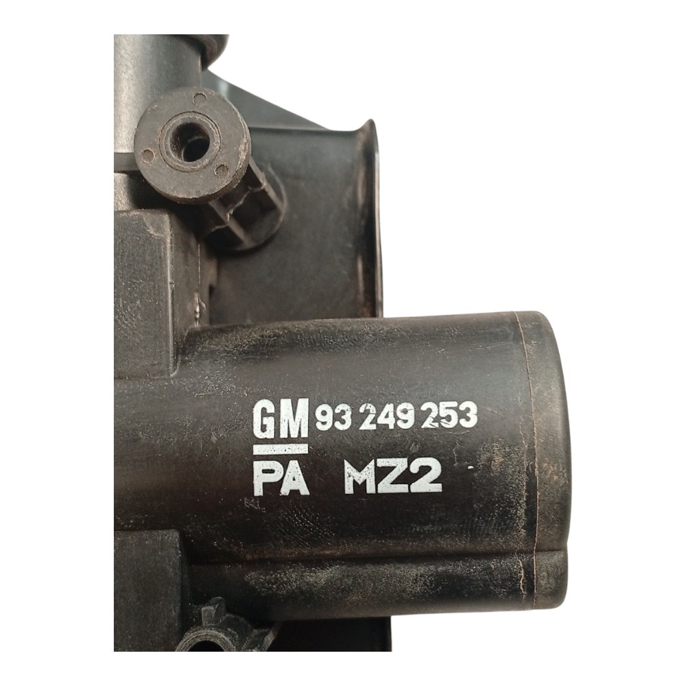 Trava Portinhola Tanque Corsa Meriva Astra 1.0 97 2000 2005 3
