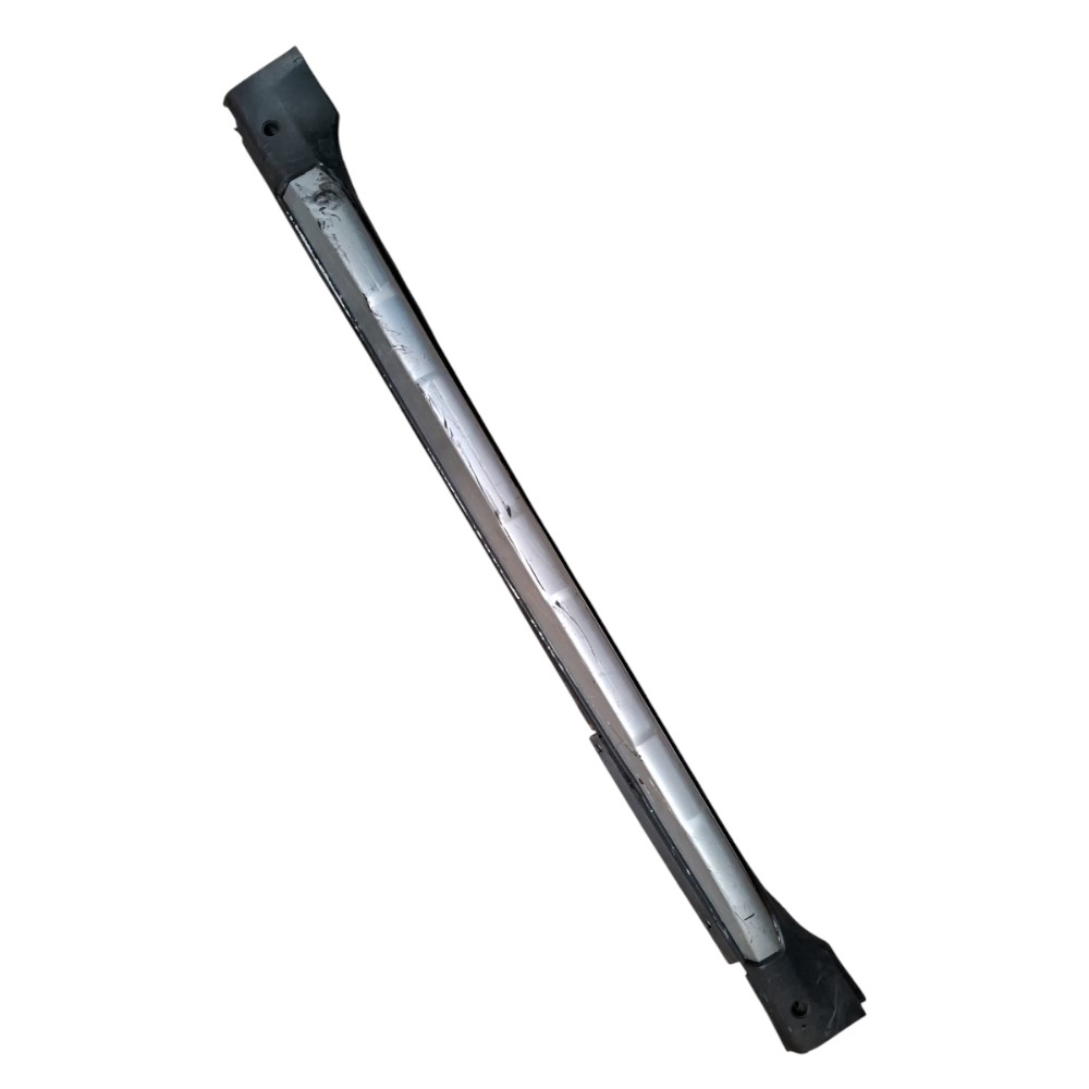 Spoiler Saia Lateral Esquerda Aircross 2011 2012 2013 A 2015