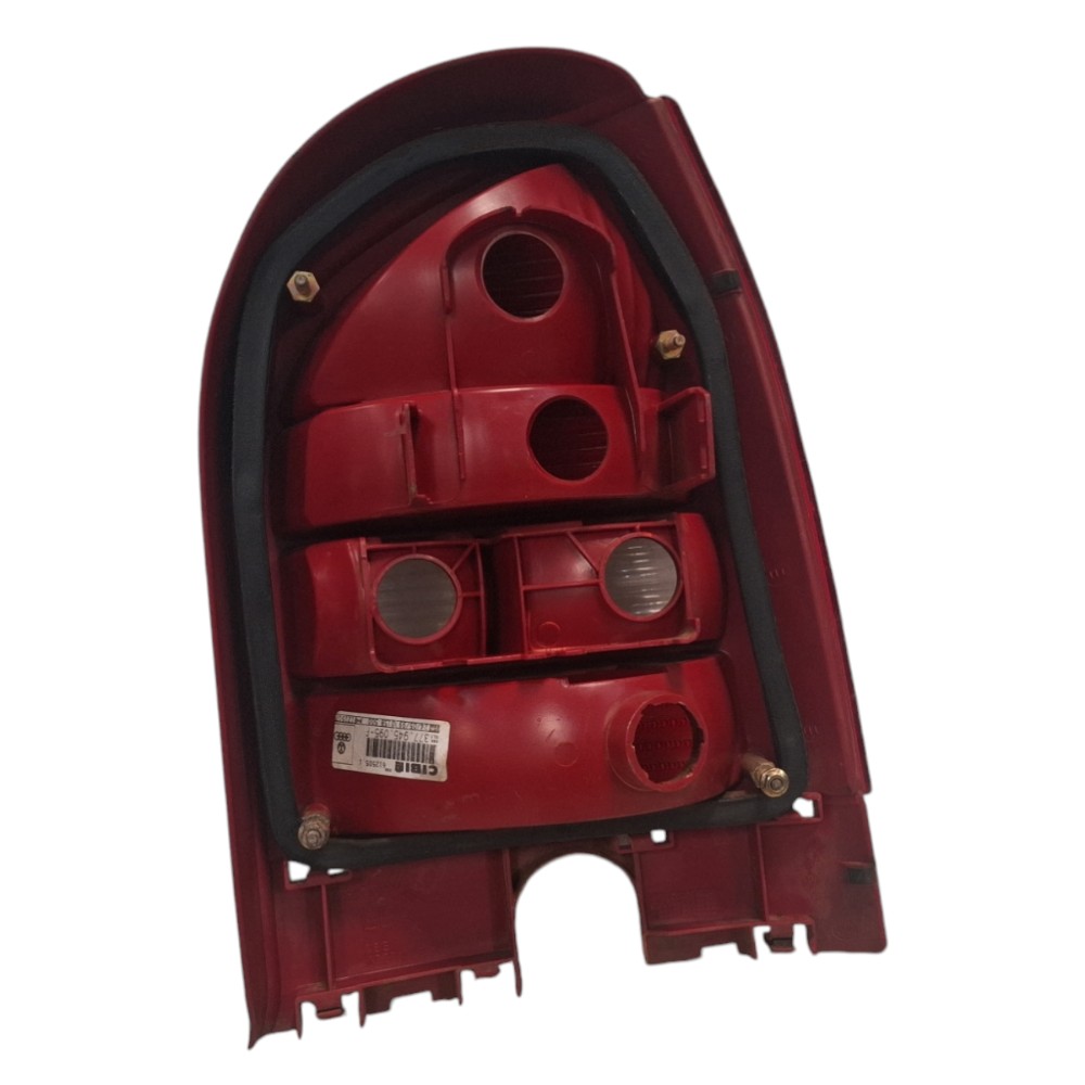 Lanterna Traseira Esquerda Gol G3 99 2000 2002 2005 Detalhe  Esquerdo/motorista Bicolor 7