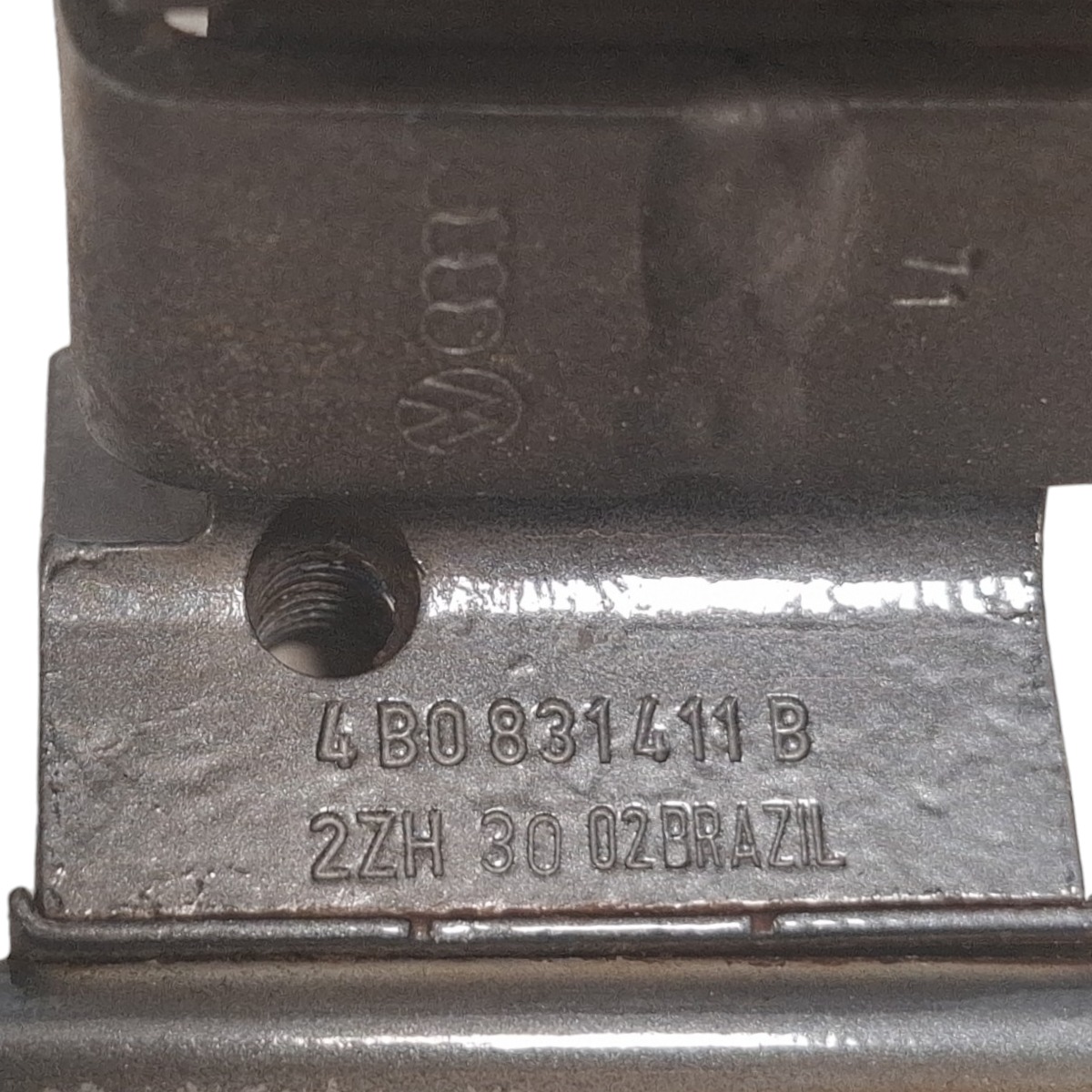 Dobradiça Porta Dianteira Esquerda Audi A3 97 98 2002 A 2006 5