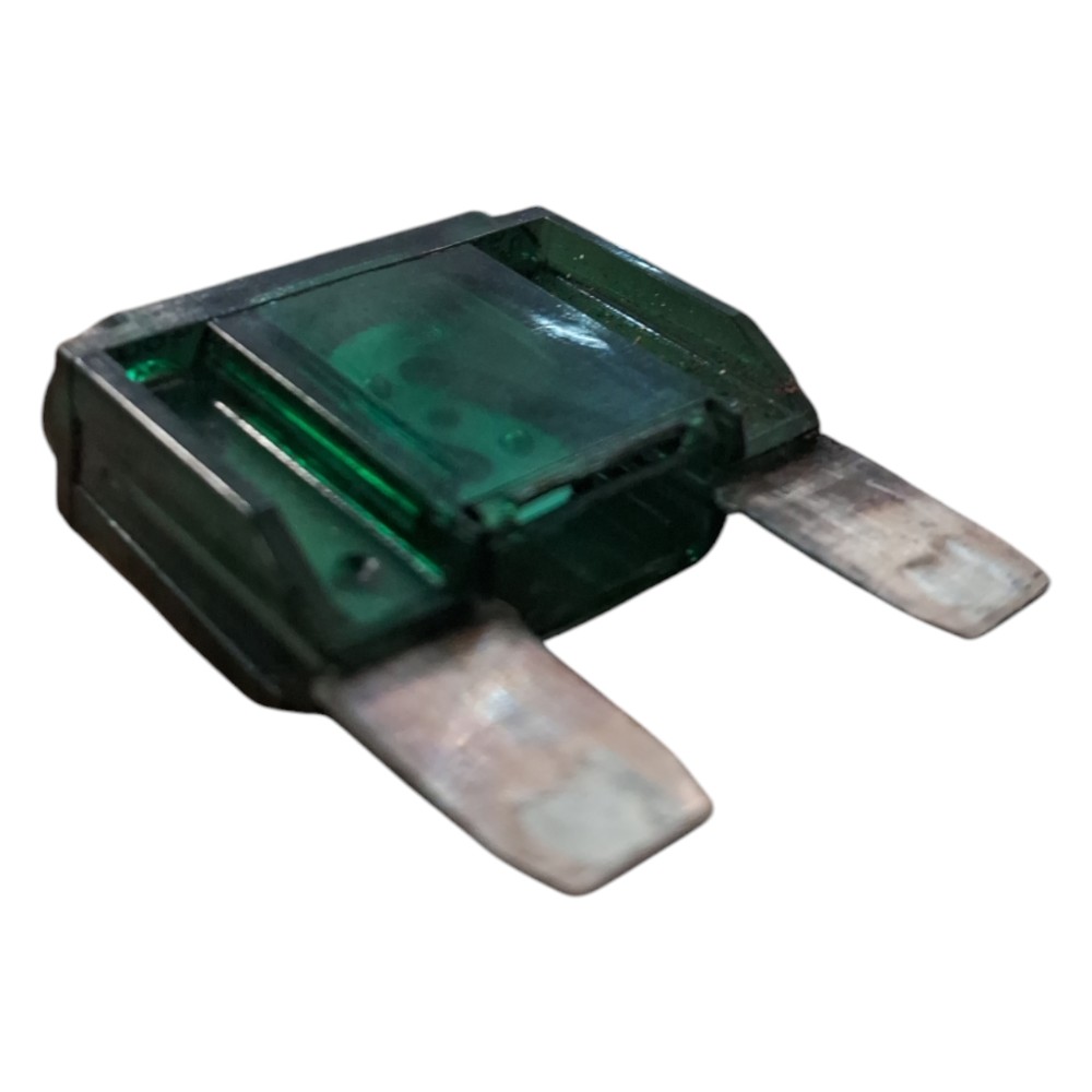 Max Fuse 30a 32v Vectra 97 98 99 2000 2001 2002 2005 4604602 2