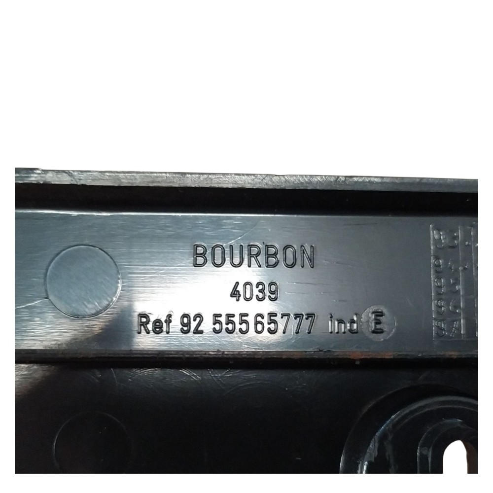 Tampa Acabamento Console Peugeot 405 87 88 89 90 97 Detalhe 8