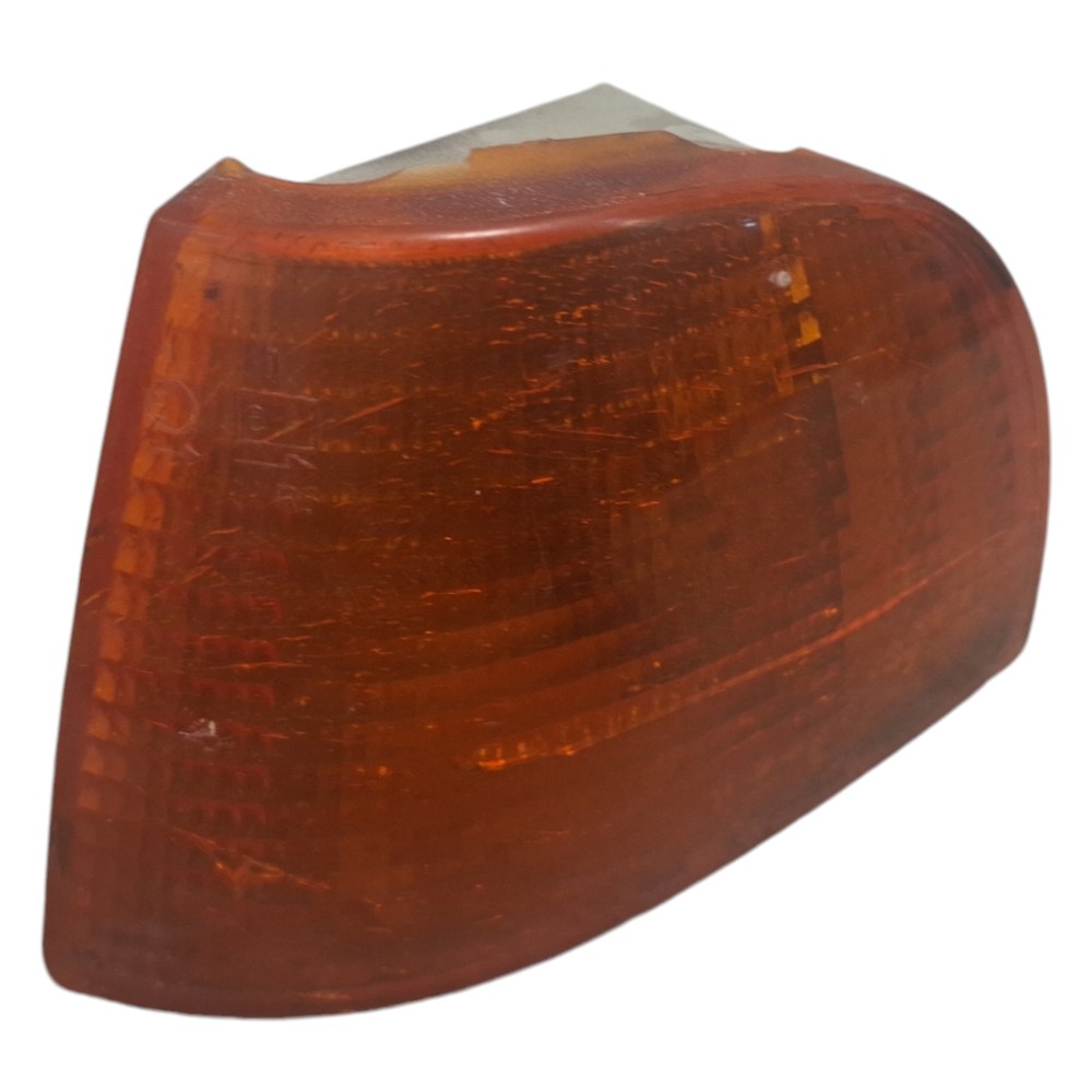 Pisca Seta Dianteira Esquerda Vw Santana 91 92 93 94 95 96 Direito Laranja 2