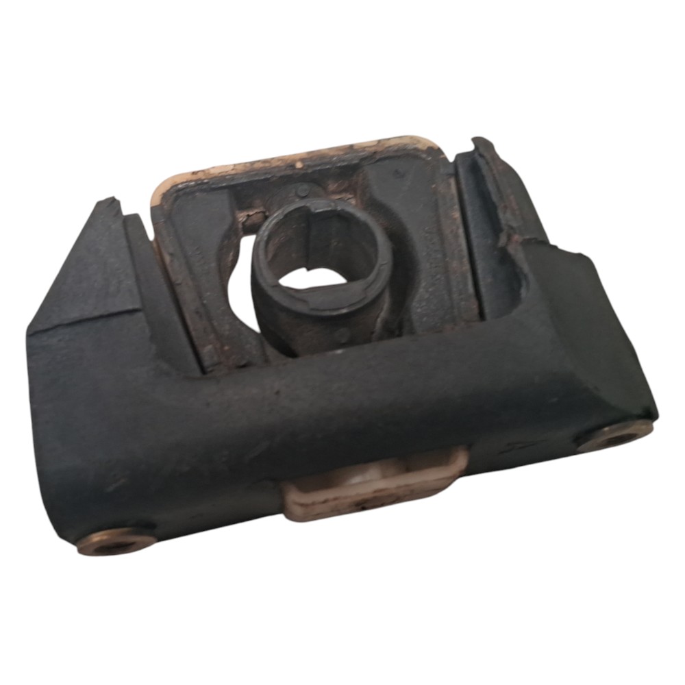 Suporte Coxim Inferior Radiador Fox Gol Saveiro G5 2008 2013 1