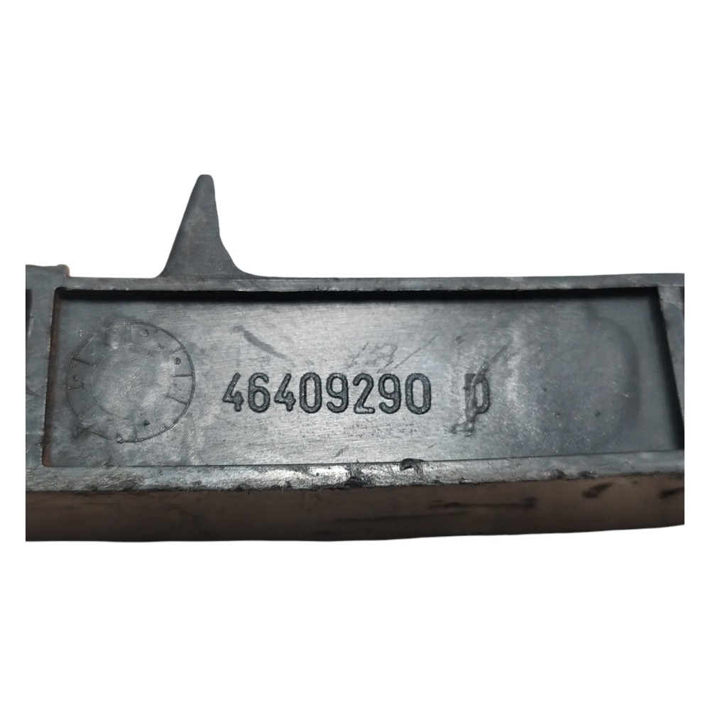 Suporte Guia Vidro Dianteiro Direito Palio 96 2000 2003 2009 Preto 5
