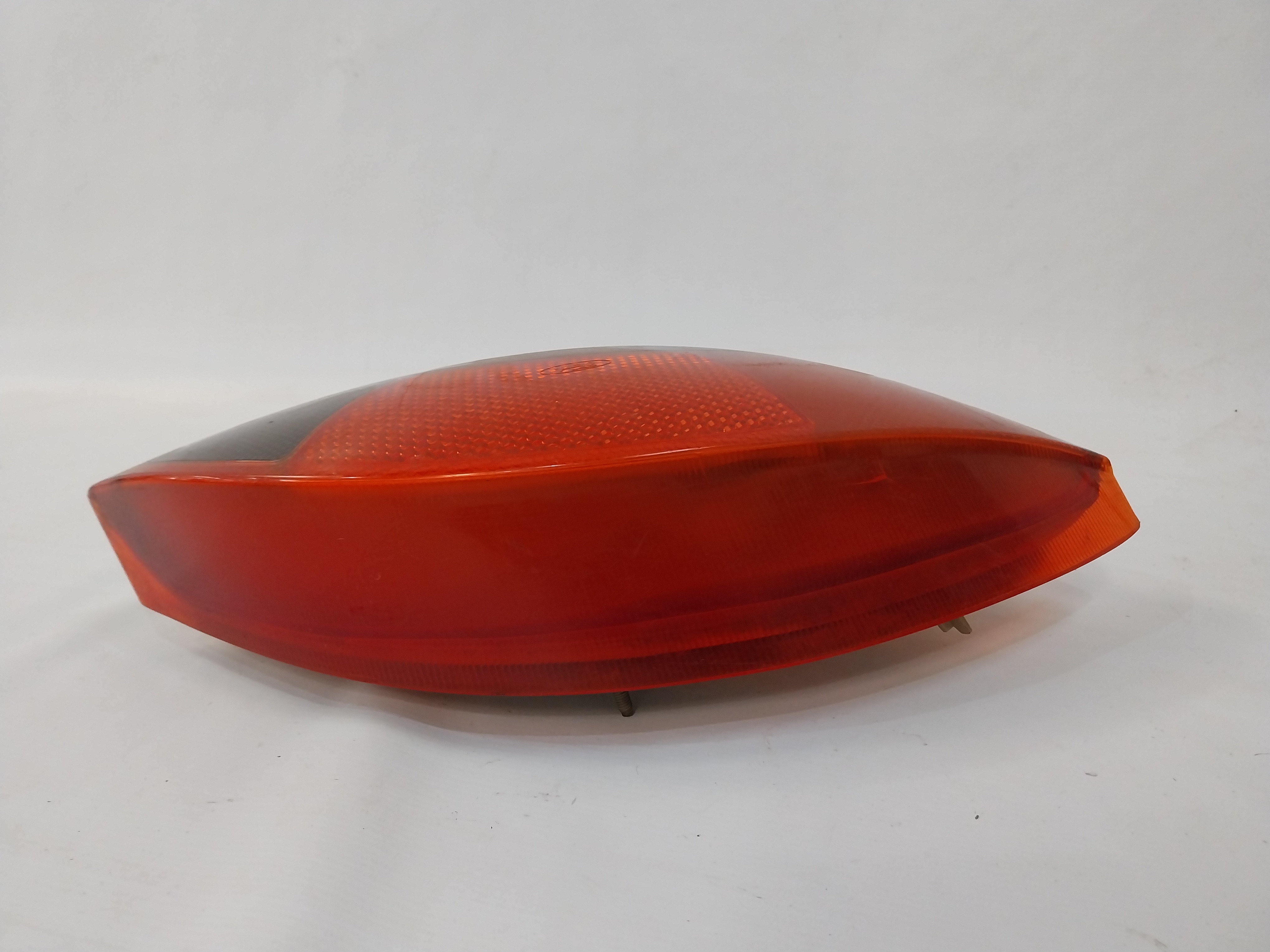 Lanterna Traseira Esquerda Ford Ka 97 2000 2001 2002 2003  Esquerdo Vermelho 2