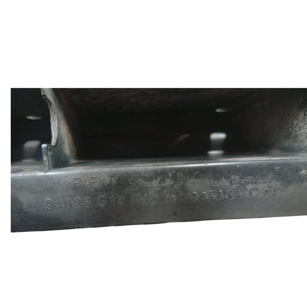 Alma Parachoque Dianteiro Peugeot 206 2002 2003 2005 2008 4