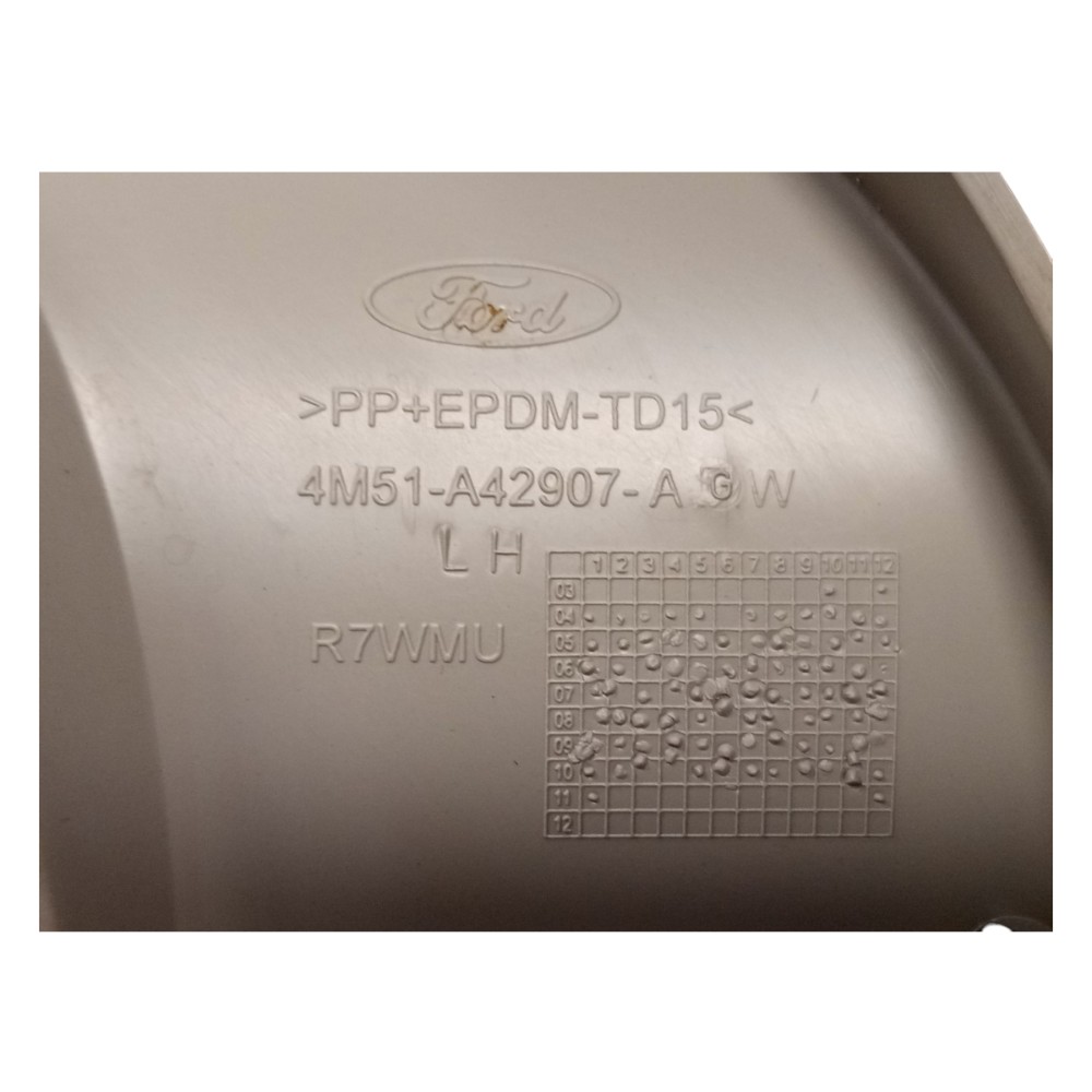 Acabamento Esquerdo Porta Malas Focus Hatch 2009 2010 A 2013 – Branco 6