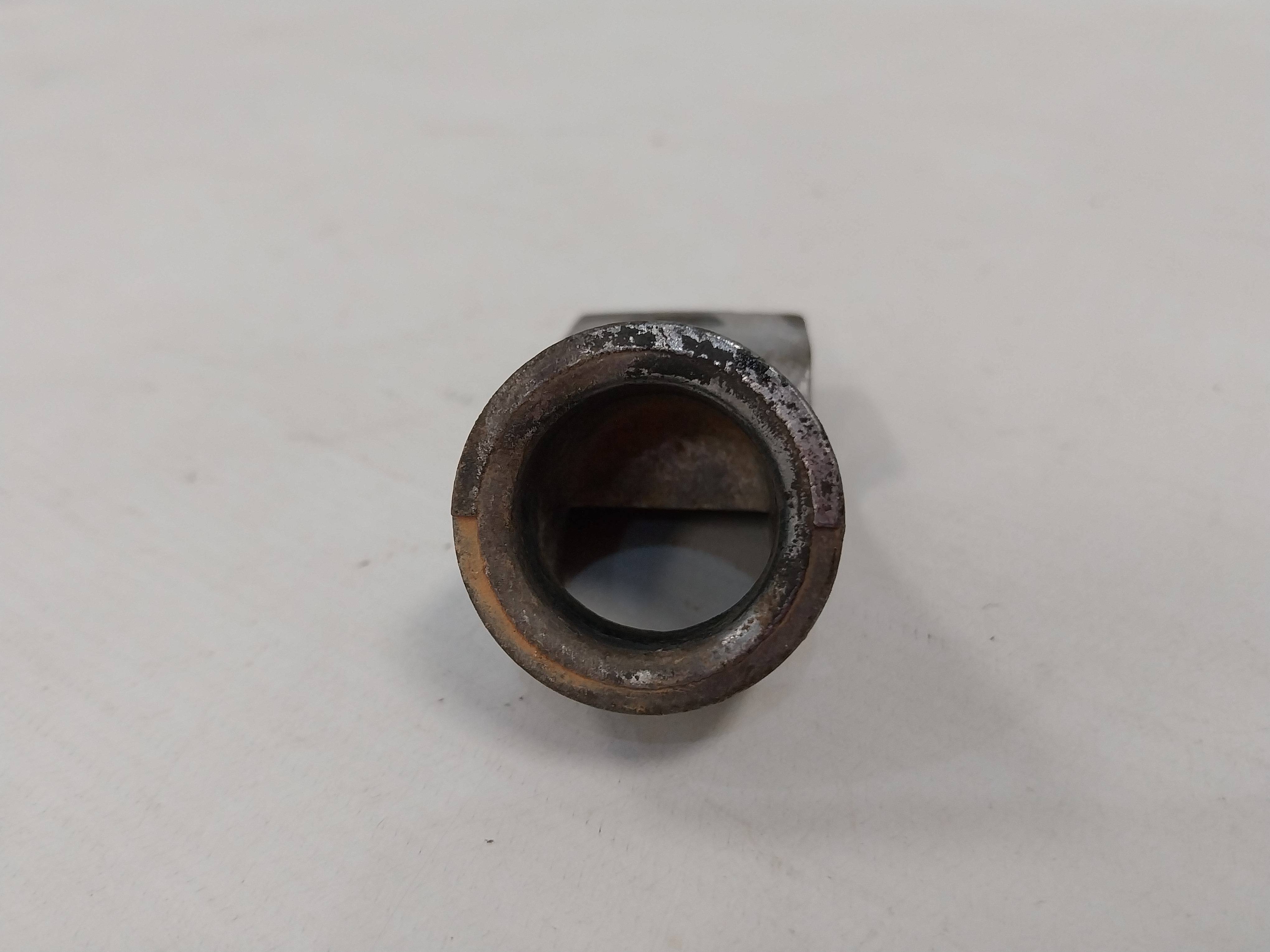 Suporte Superior Esquerdo Radiador Celta 2006 2010 2011 2015 5