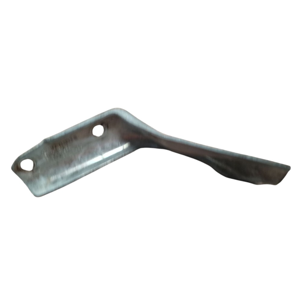Chapa Defletor Alternador Santana 91 96 99 2000 2004 A 2006