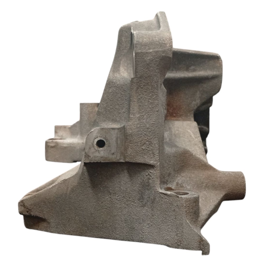 Suporte Bomba Hidráulica Compressor Vectra 97 99 2000 A 2005 3