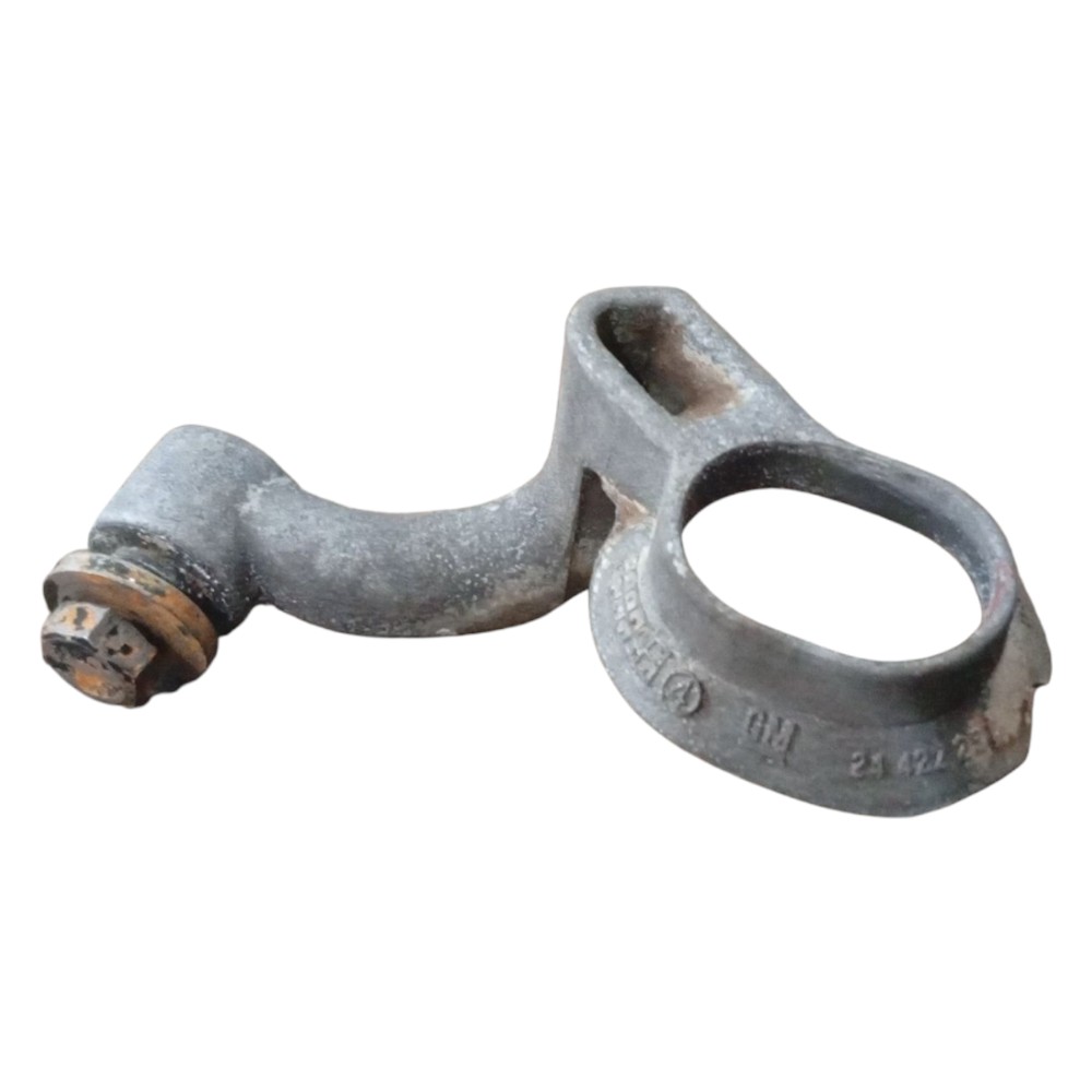 Suporte Lateral Direito Radiador Corsa Montana 2002 A 2012 4