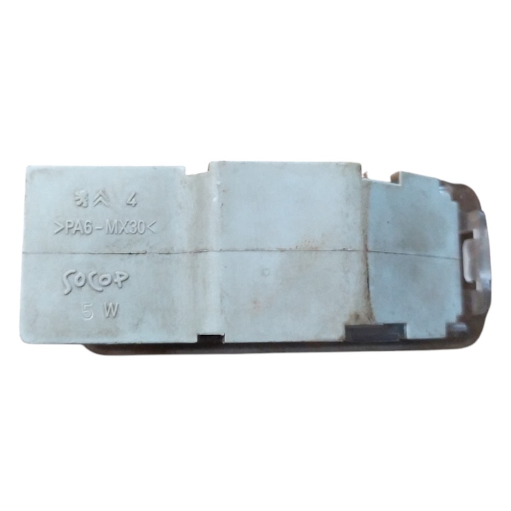 Luz Cortesia Porta Malas Peugeot 308 408 2012 2015 2017 2019 6