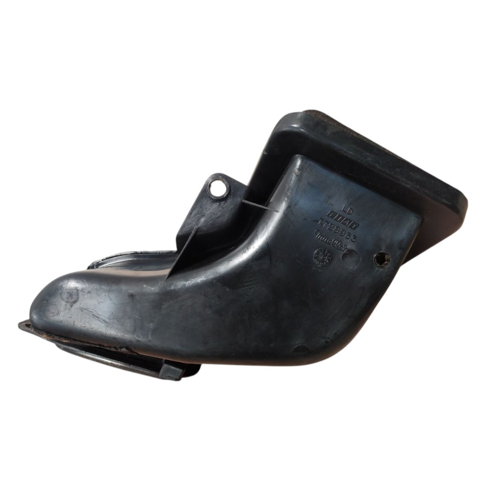 Duto Difusor Ar Direito Uno 91 92 93 2000 A 2004 7728935 7