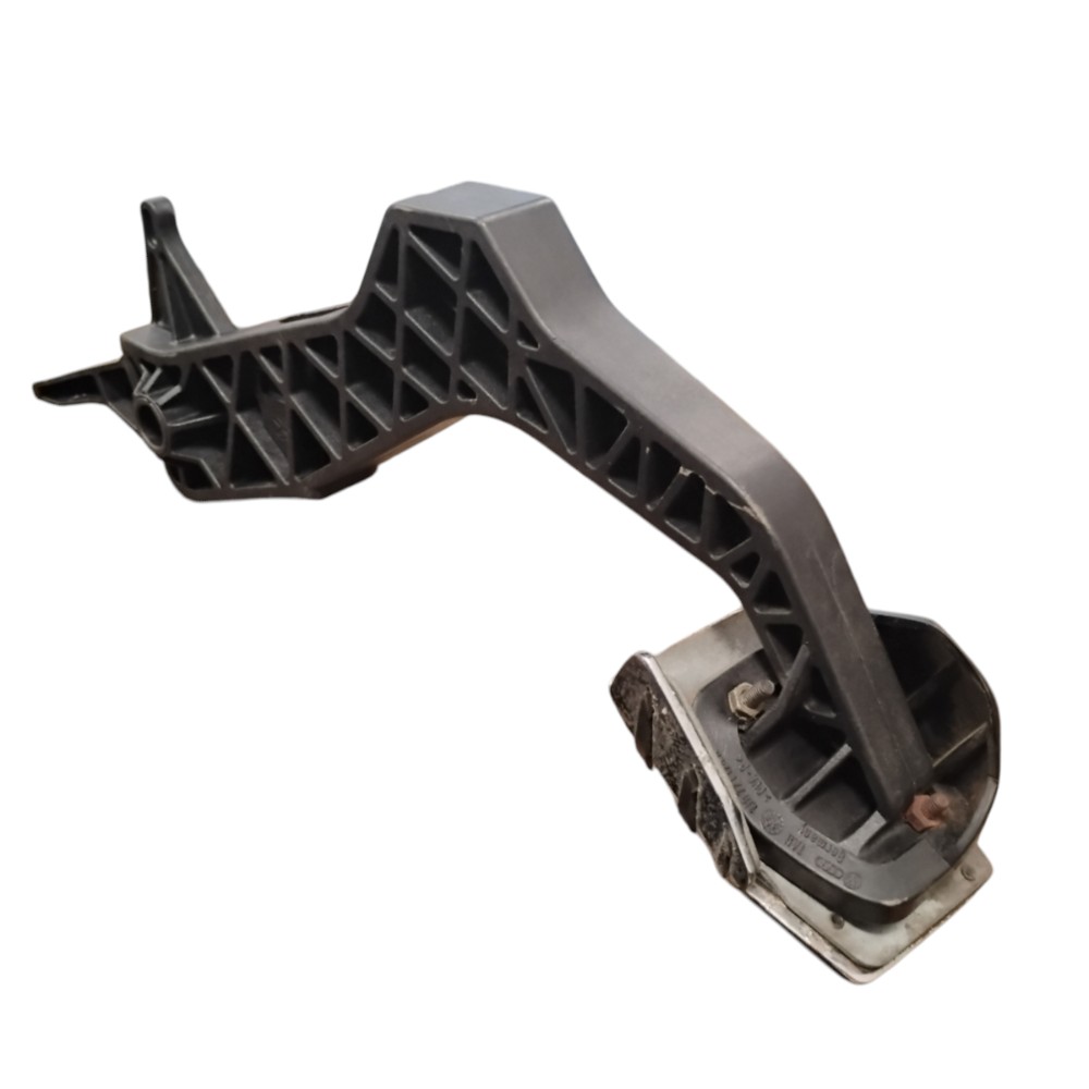 Pedal Embreagem Audi A3 1.8t 97 98 2002 2003 2004 2005 2006 4