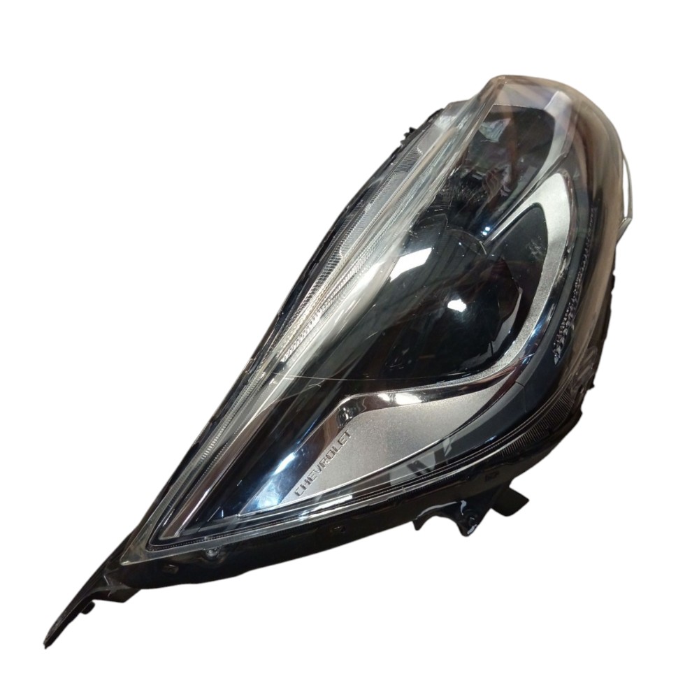 Farol Lado Direito Chevrolet Onix 2020 2022 Detalhe 26309591 Direito/passageiro 4