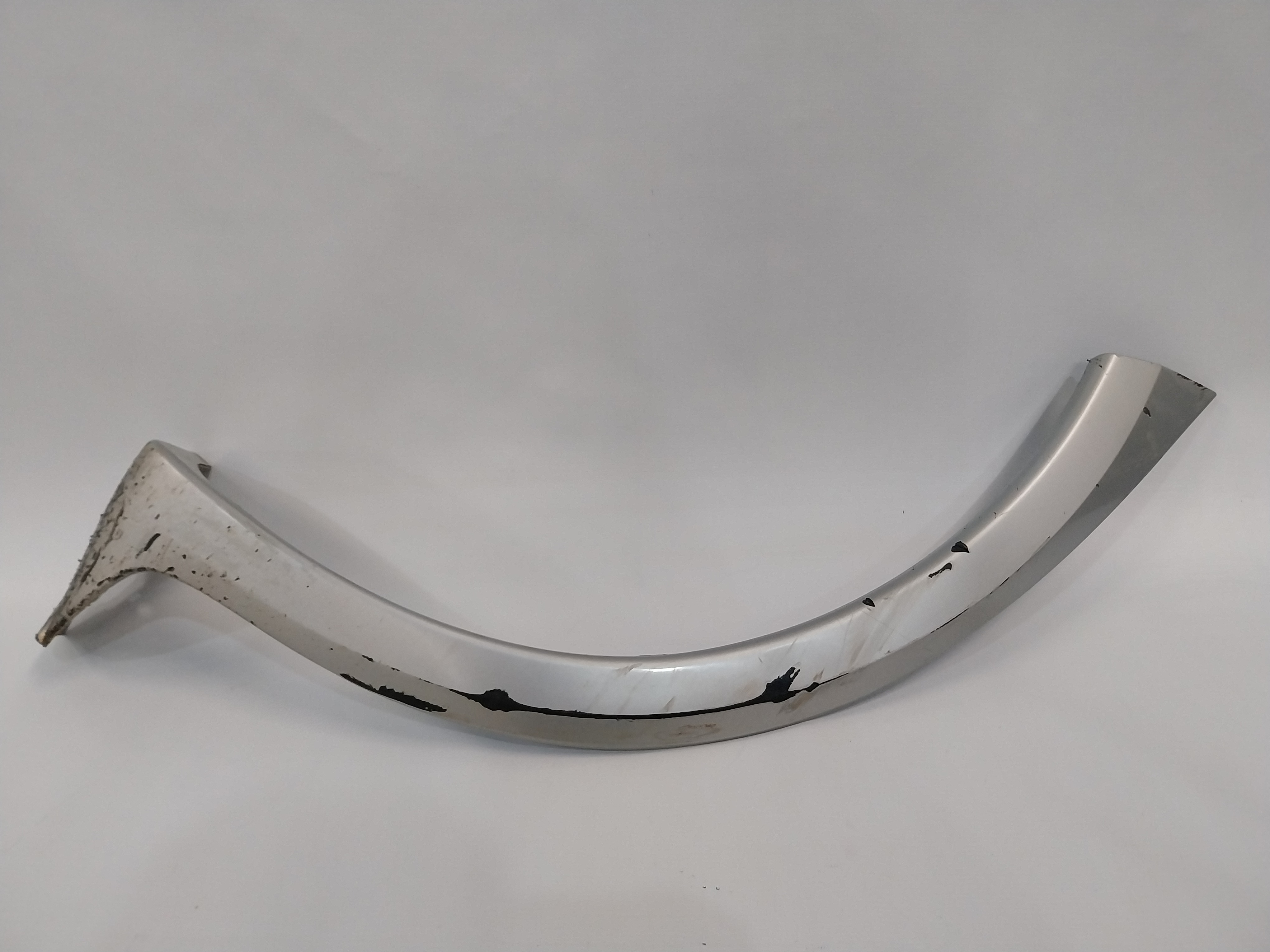 Moldura Paralama Traseiro Direito Corsa Montana 2002 A 2012  Prata 7