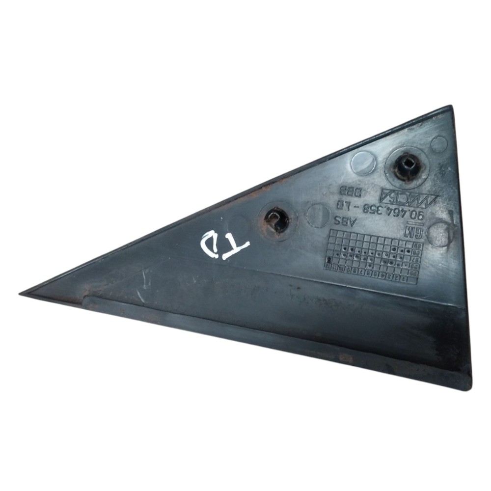 Moldura Externa Traseira Direita Vectra 97 98 99 2000 A 2005 5