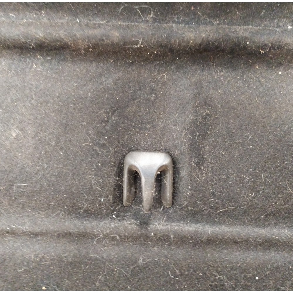 Tampão Bagagito Porta Malas Audi A3 97 99 2001 2002 A 2006 5