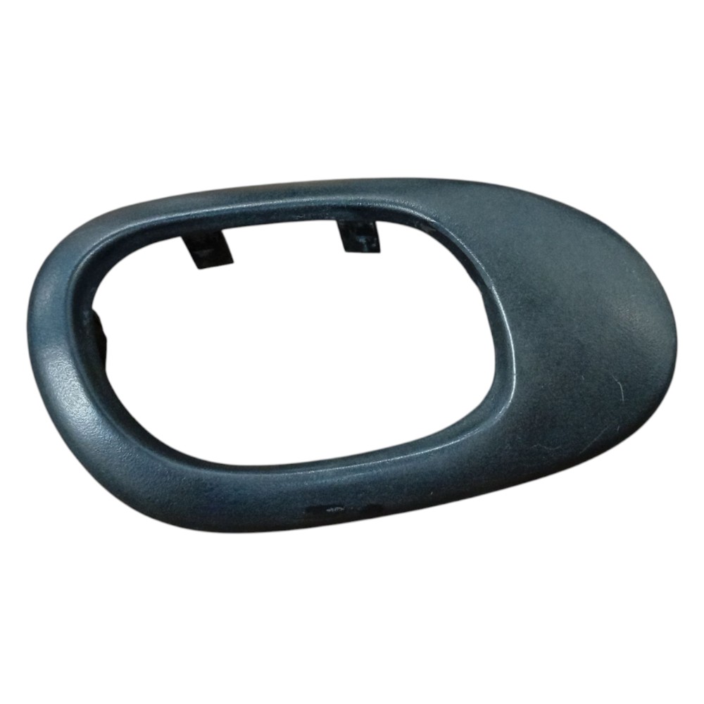 Moldura Maçaneta Interna Esquerda Peugeot 206 2001 2002 2013 3