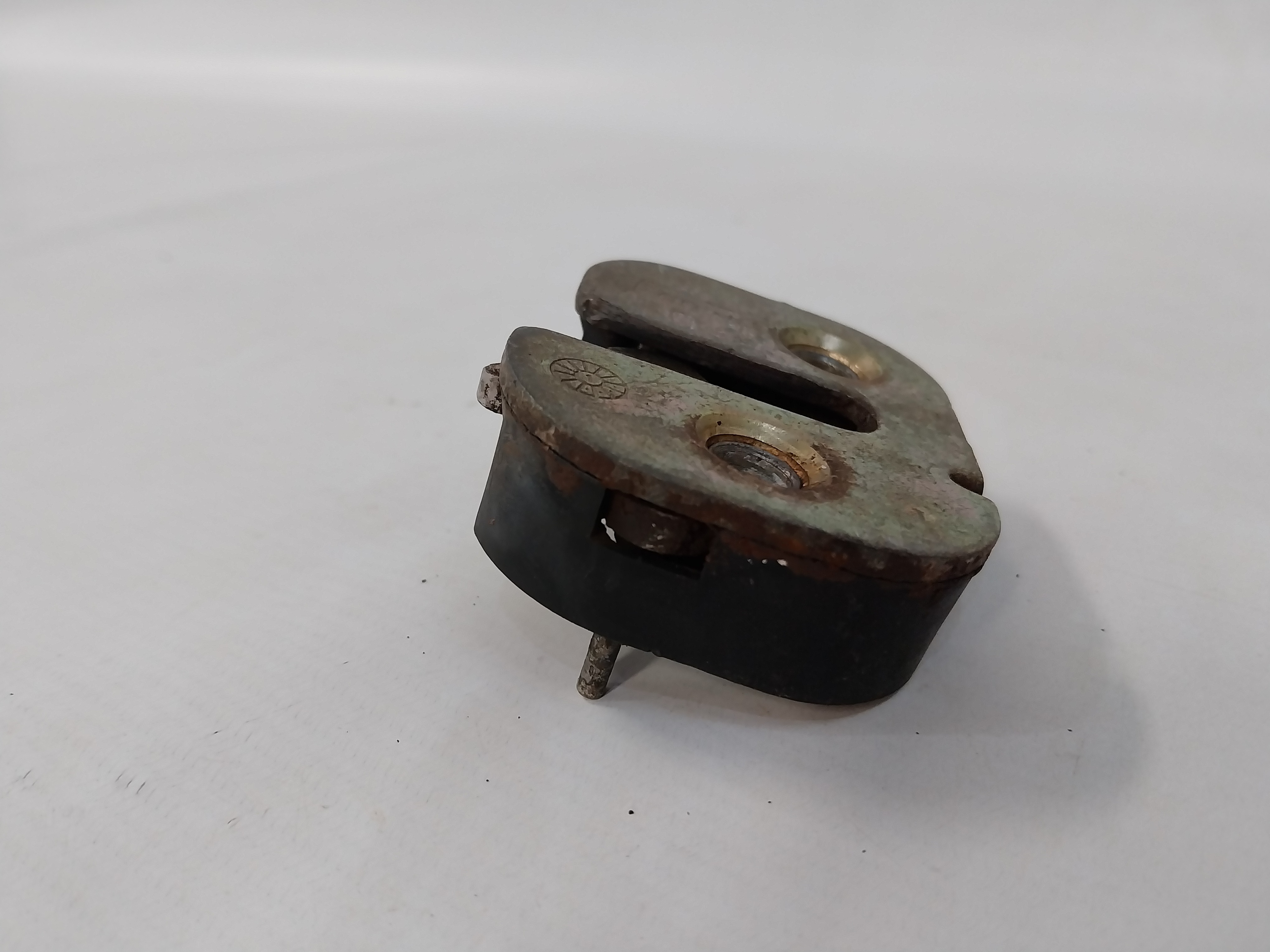 Fechadura Mecânica Dianteiro Direito Uno 91 92 93 2004 2