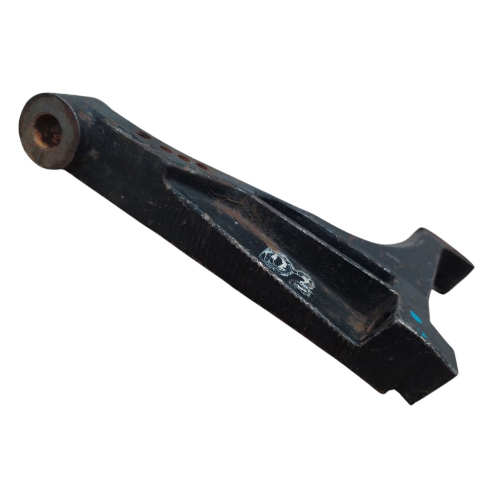 Suporte Alternador Corsa Celta Montana Agila 2003 2006 2015 4