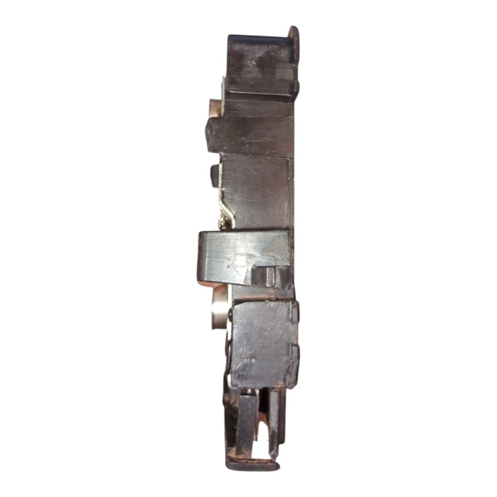 Circuito Soquete Lanterna Vw Gol Quadrado 1988 94 305945257 4
