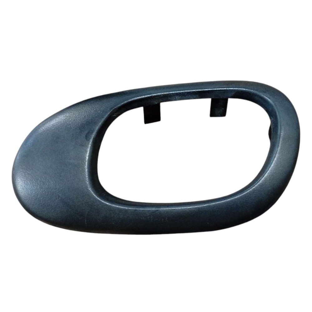Moldura Maçaneta Interna Direita Peugeot 206 2001 2002 2013