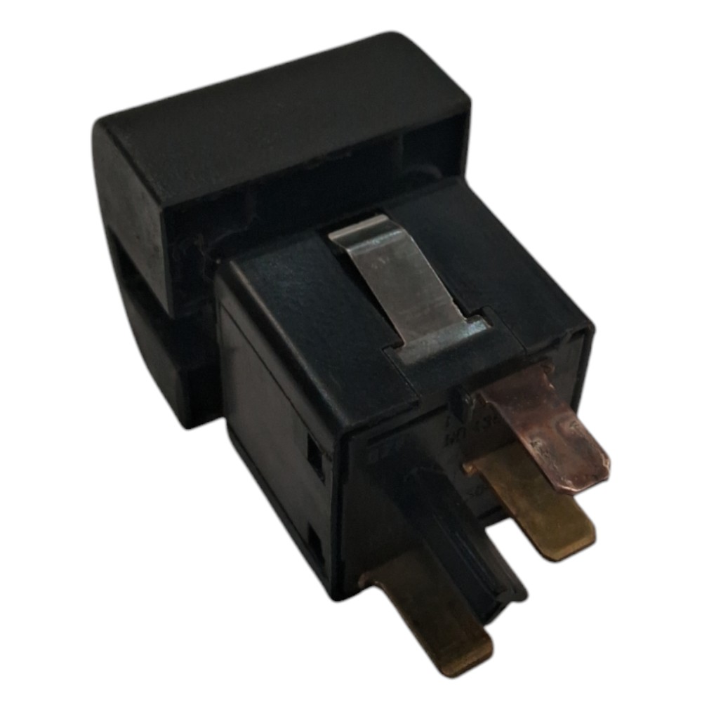 Botão Interruptor Controle Tração Vectra 97 98 99 90504140 5