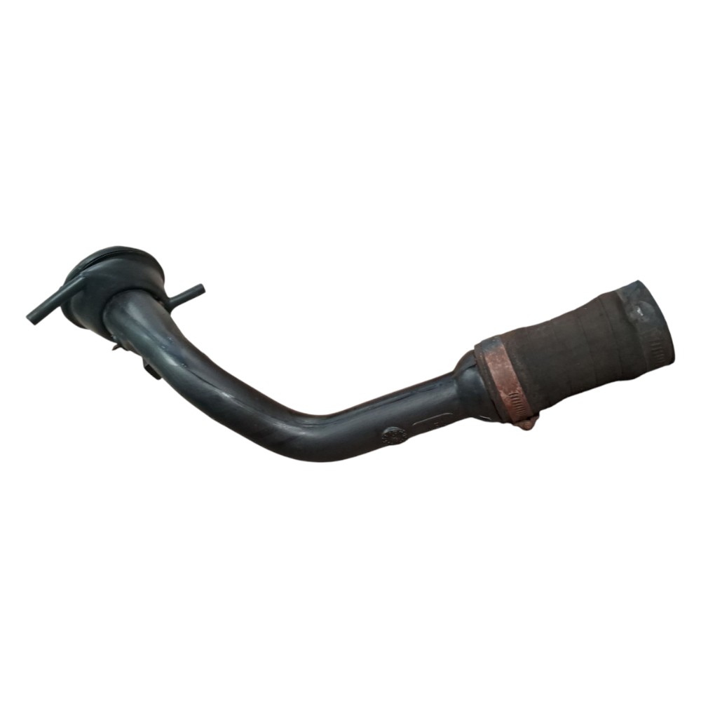 Tubo Gargalo Combustível Santana 91 96 99 2000 2002 A 2006 Preto
