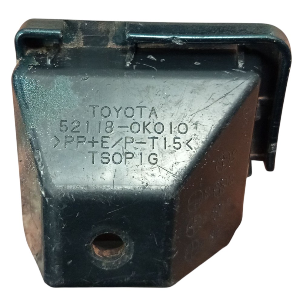 Suporte Base Parachoque Dianteiro Esquerdo Hilux 2005 A 2015 5