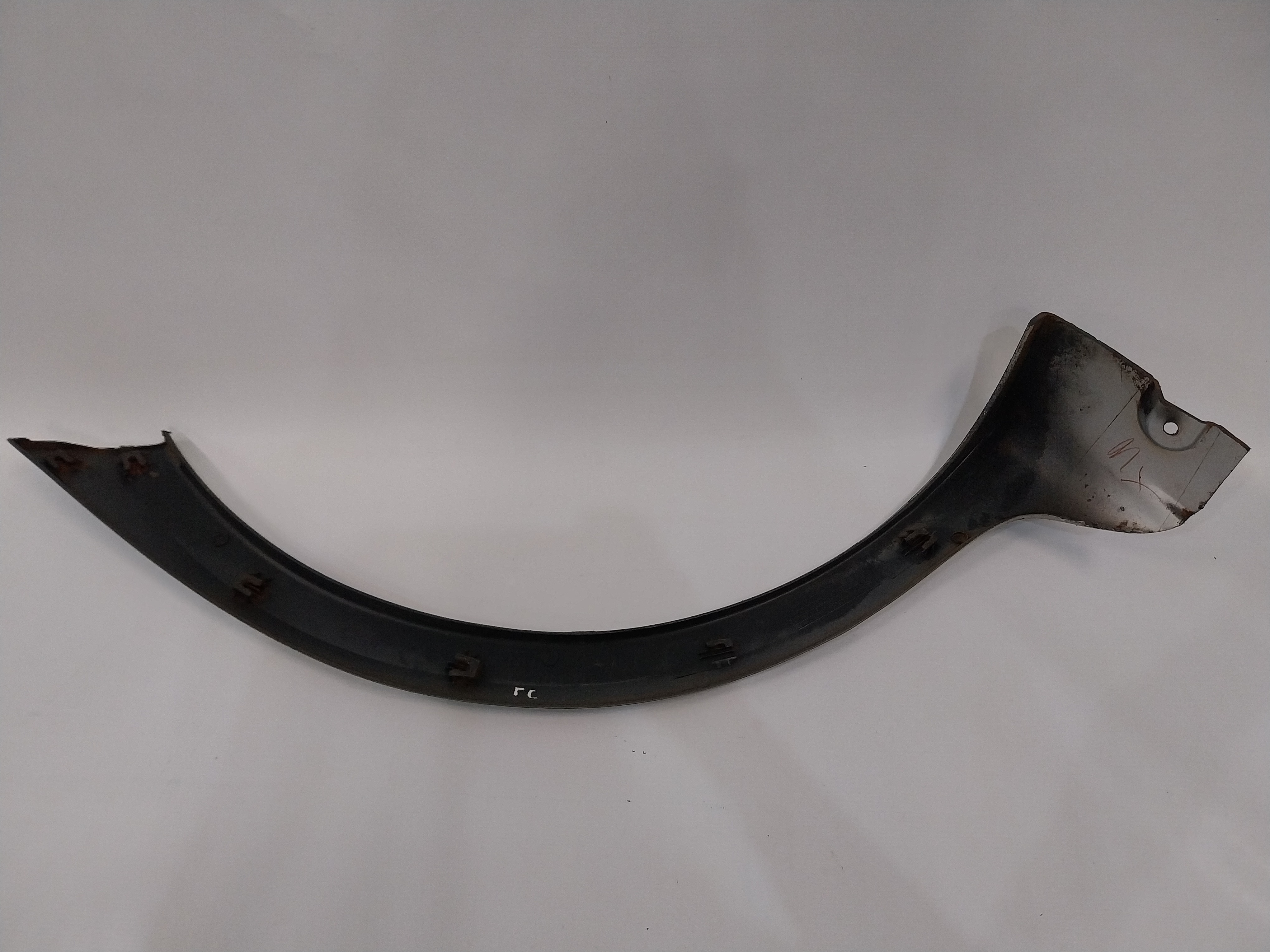 Moldura Paralama Traseiro Direito Corsa Montana 2002 A 2012  Prata 6