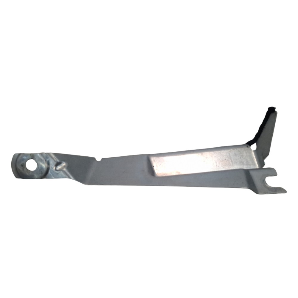 Suporte Esquerdo Forro Tampa Traseira Audi A3 97 98 A 2006 Prata 1