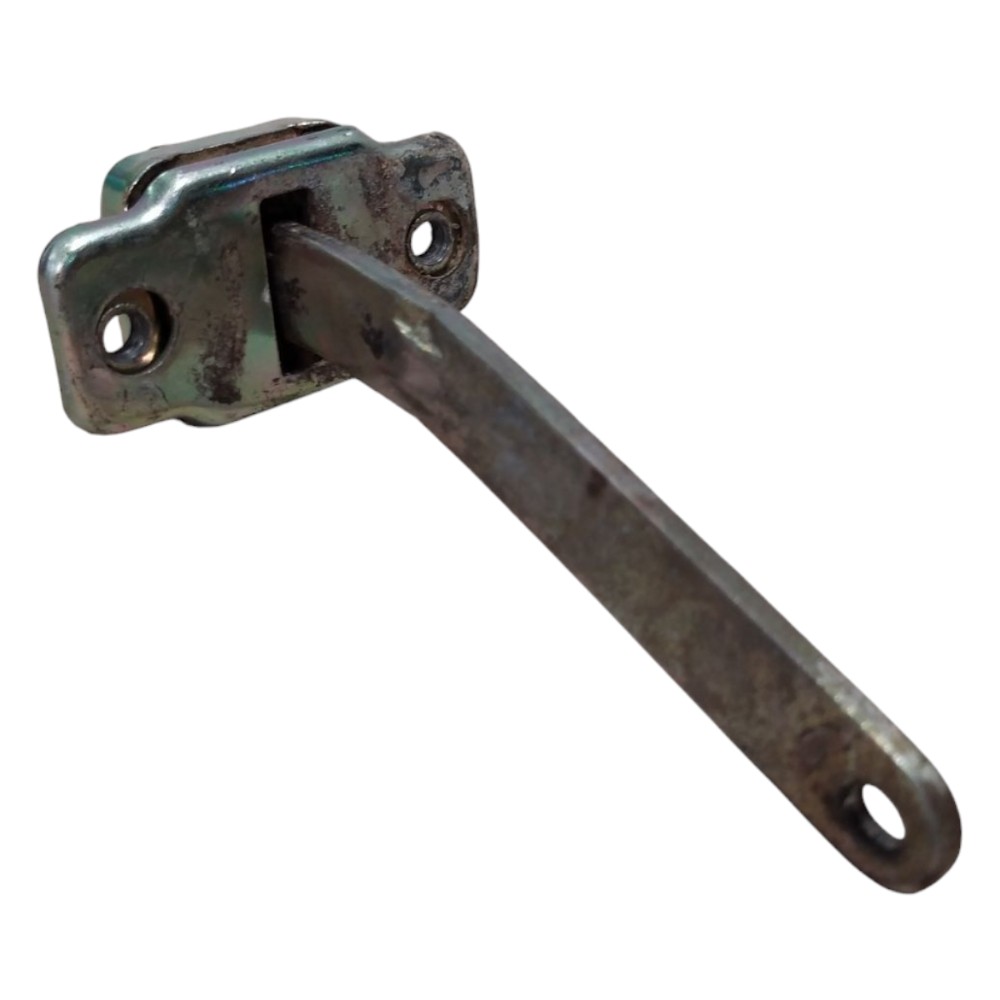 Limitador Porta Dianteira Direita Santana 96 99 2000 A 2006