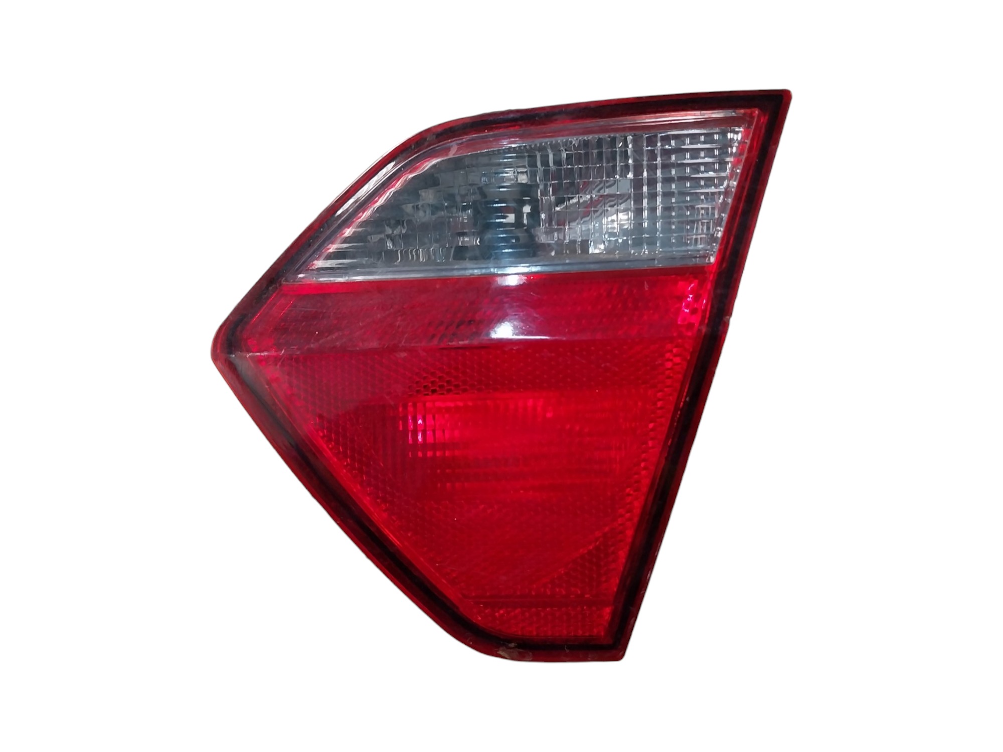 Lanterna Tampa Traseira Direita Voyage G6 2013 2015 2017 Direito/passageiro Vermelho E Cristal