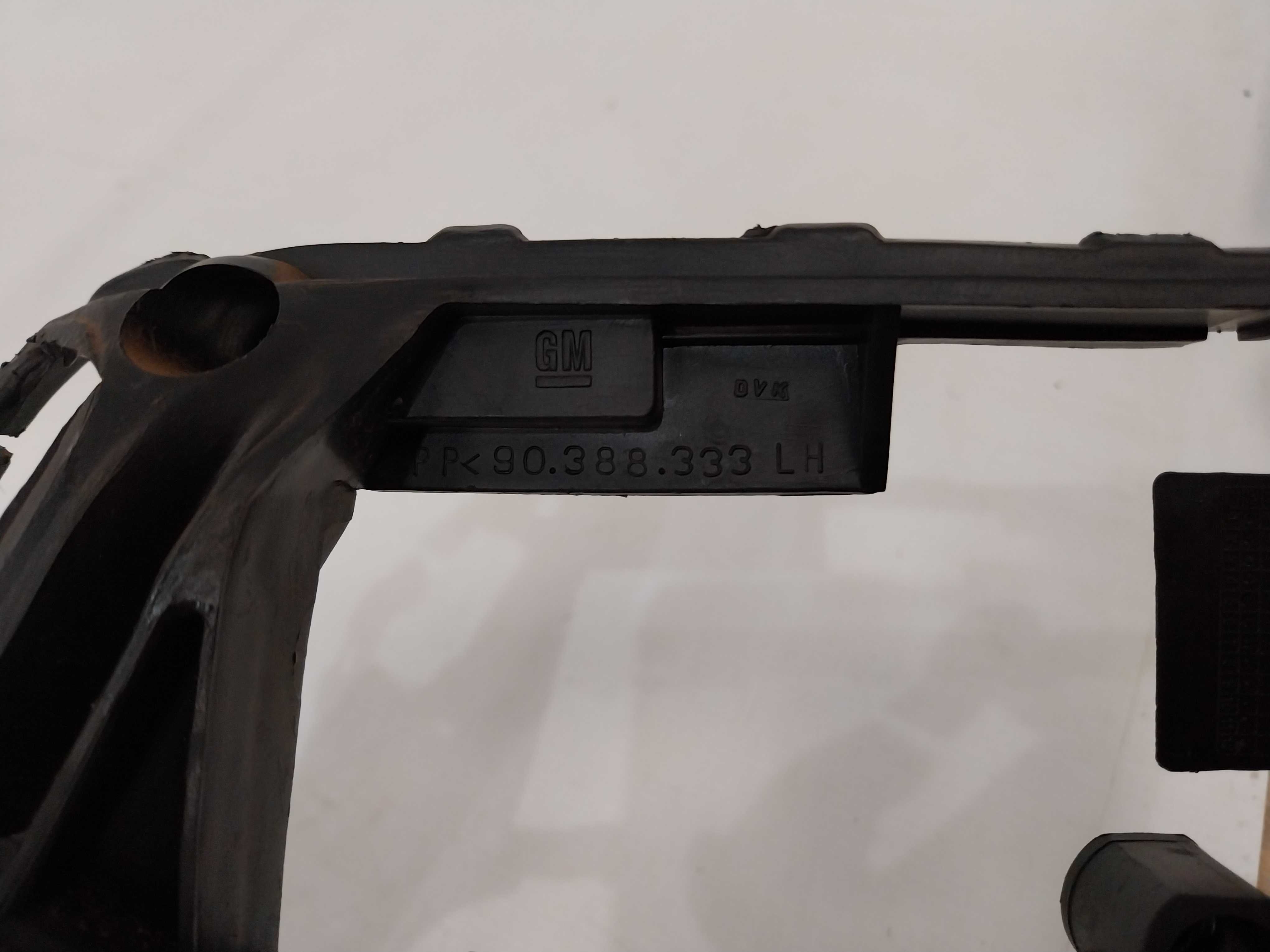 Puxador Interno Dianteiro Esquerdo Corsa Classic 2009 A 2015 Preto Dianteira 1