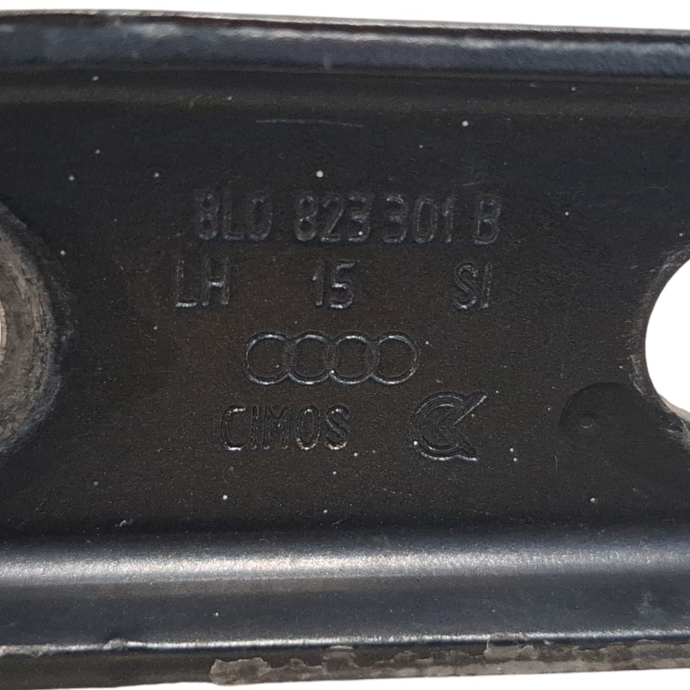Dobradiça Capô Esquerdo Audi A3 97 98 99 2000 2001 2002 2006 8