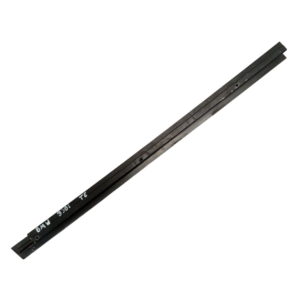 Guia Canaleta Vidro Porta Traseira Esquerda Bmw 330 99 2005 Preto 4