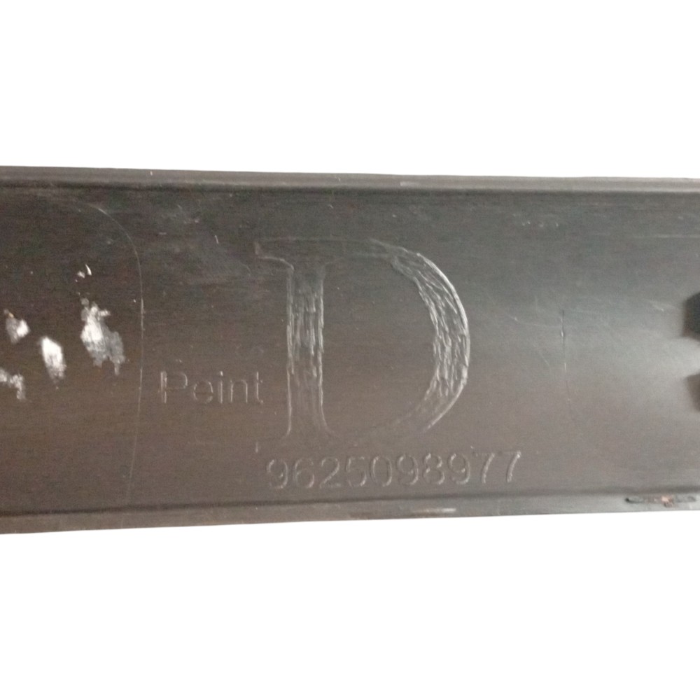 Friso Lateral Traseira Direito Peugeot 206 99 2000 2001 2009 2