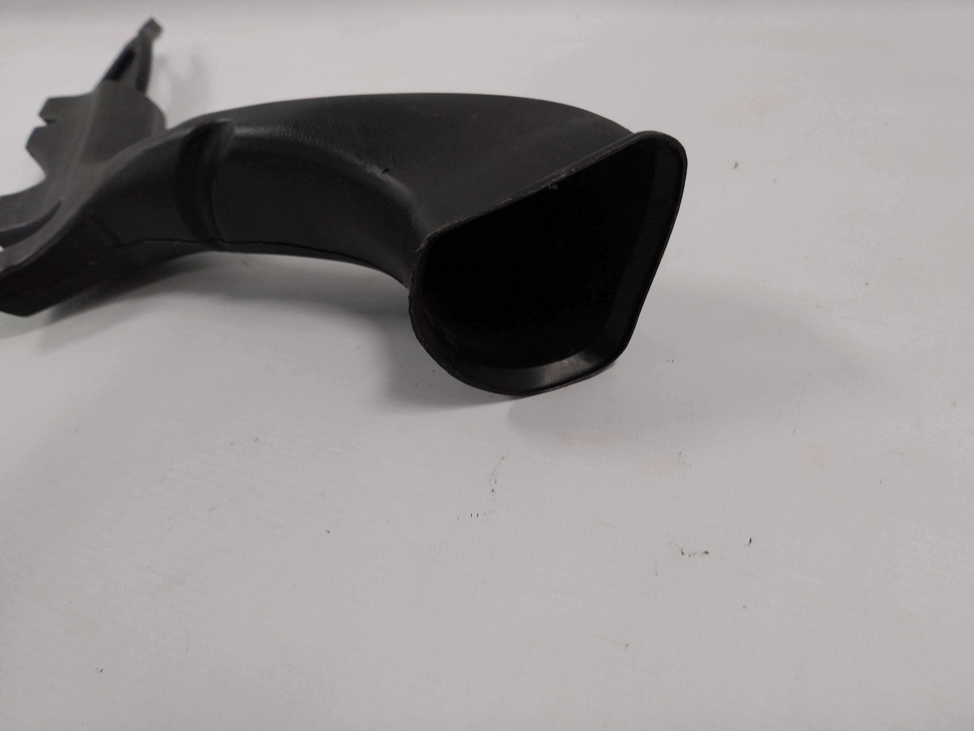 Duto Ar Direito Focus 2009 2010 2011 2013  Volvo C30 2008 2