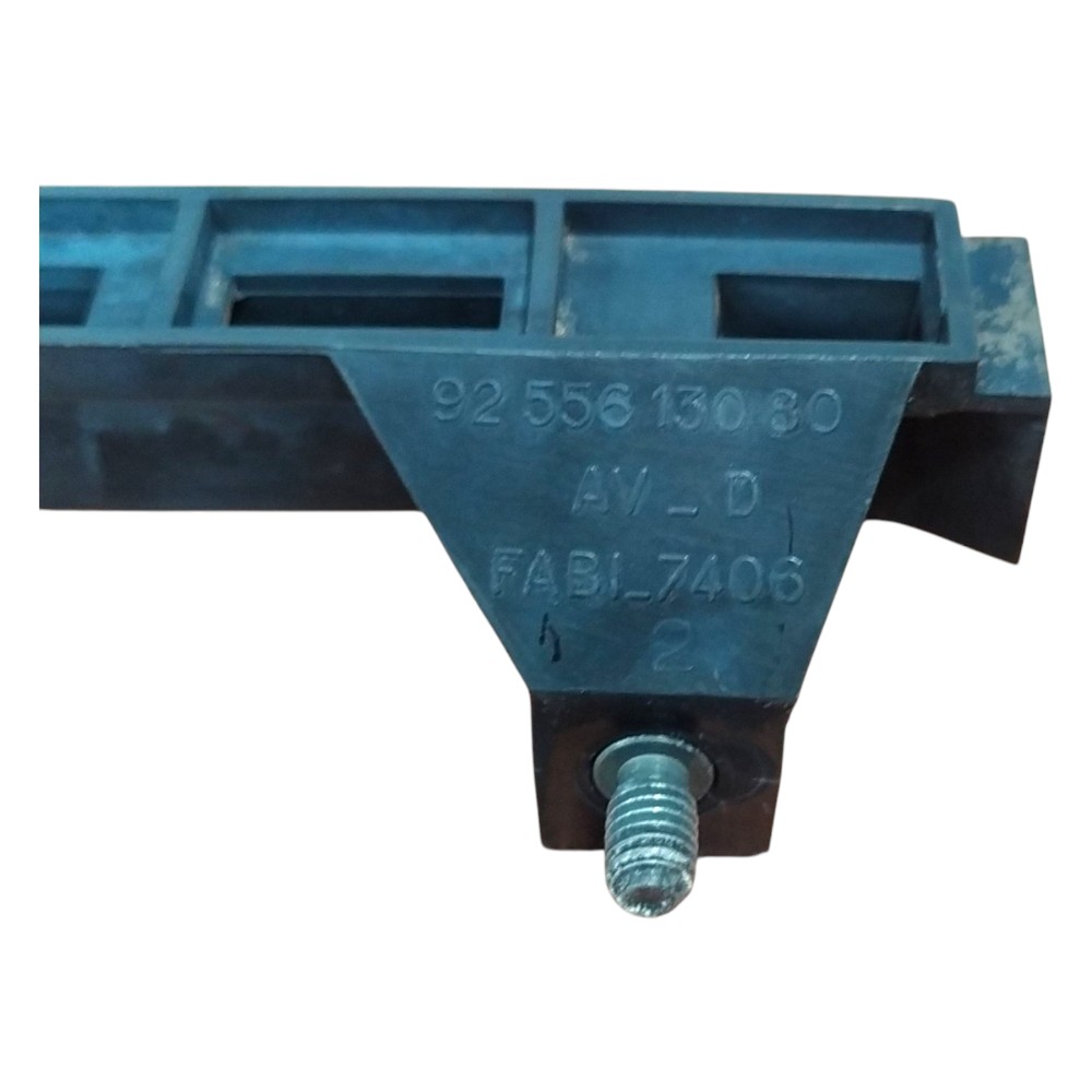 Guia Canaleta Dianteira Direita Peugeot 405 87 88 89 90 A 97 Preto 6