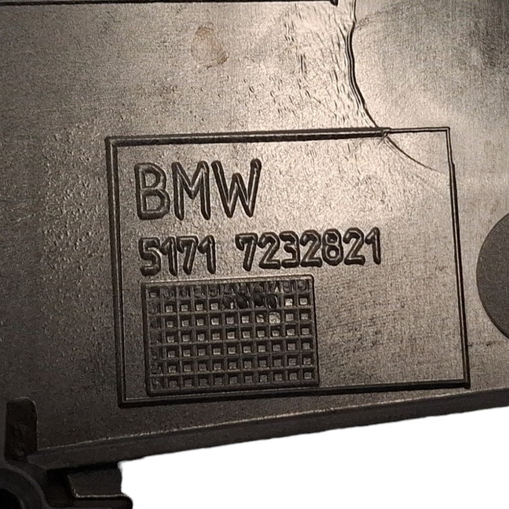 Tampa Limpador Esquerdo Bmw F20 116 118 2013 2014 A 2019 Preto 3
